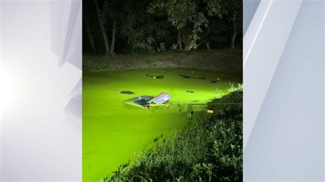 Car ends up in pond after Newburgh police chase